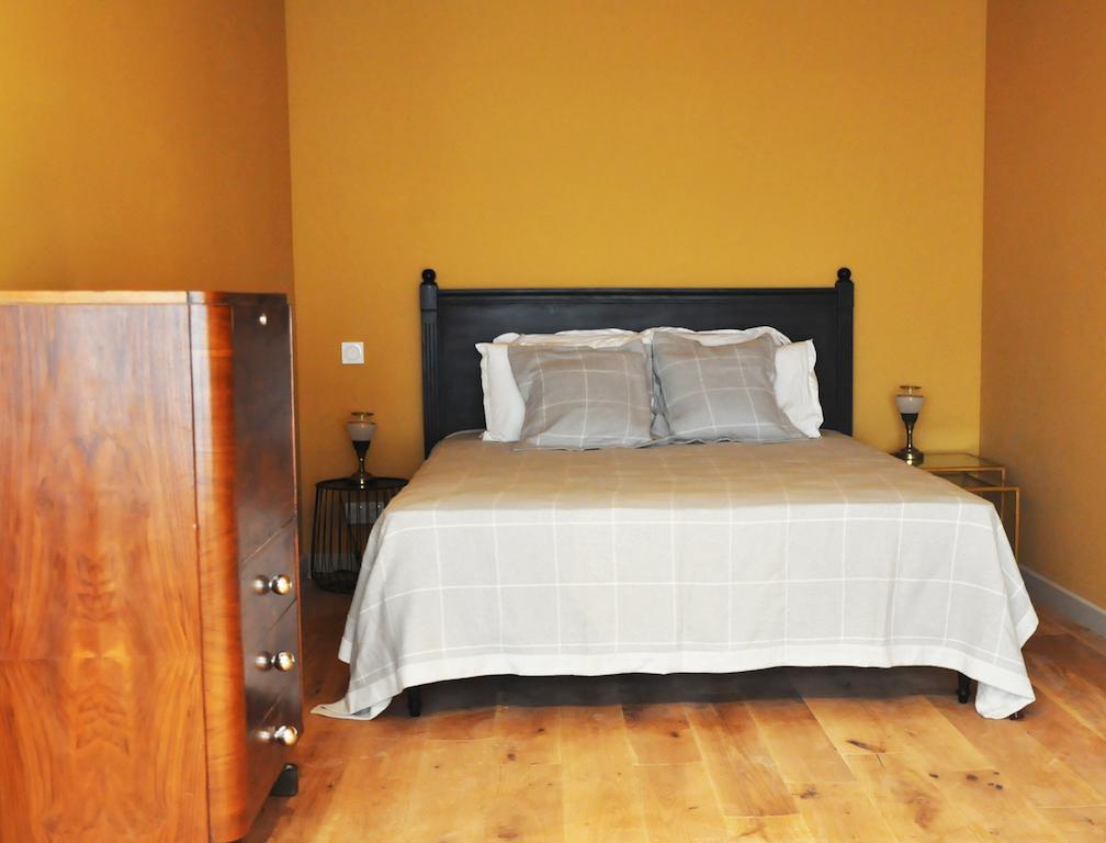 La Grenadine Bed & Breakfast Bordeaux Room photo
